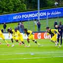 Image d'aperçu pour Youth League. Le FC Nantes et l’Olympiacos se neutralisent en première mi-temps de la demi-finale, malgré une domination des Canaris (0-0)