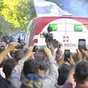 Anteprima immagine per 🎥 Una scena stupenda: gli argentini scortano l'ambulanza di Maradona