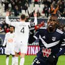 Preview image for Bordeaux’s Alberth Elis taken to hospital after head clash against Guingamp but remains conscious