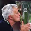 Anteprima immagine per La Roma ha usato in maniera emozionale il trofeo della Conference League