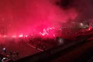 Imagem de visualização para Corinthians é recebido com festa e fogos em chegada à Neo Química Arena; veja fotos
