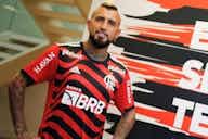 Imagem de visualização para Vidal brinca com filho e se diz pronto para jogo do Flamengo contra Athletico-PR