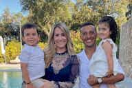 Preview image for (Image) Thiago Alcantara poses for family picture in the final days of his break from football