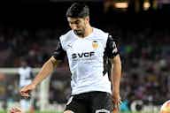 Preview image for Barcelona weigh up move for Valencia midfielder Carlos Soler
