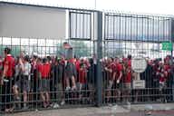 Image d'aperçu pour Près de 2.000 supporters de Liverpool portent plainte contre l'UEFA