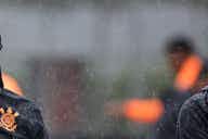 Imagem de visualização para Futebol masculino: sob chuva, Timão treina de olho no Atlético-GO