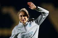 Preview image for Manchester City captain Steph Houghton signs new deal