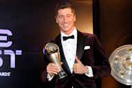 Imagen de vista previa para Lewandowski recibió el premio The Best de FIFA al mejor jugador de 2021